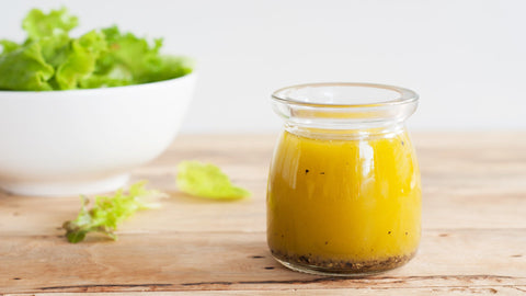 6 INGREDIENTS DRESSING THAT GOES WITH EVERYTHING